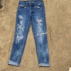 American Eagle Outfitters Mom jeans